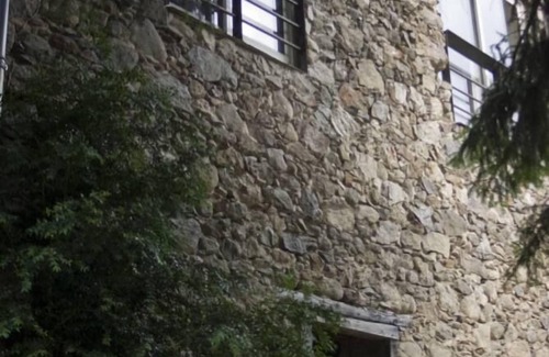 Capoulet-et-Junac House | loft in former stables