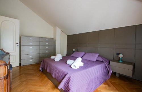 Borgo Po Apartment | Loft La Magnolia-Centro città-Terrazza-WIFI