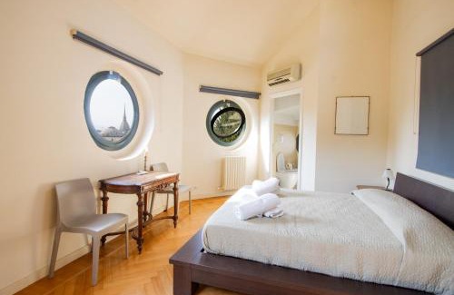 Borgo Po Apartment | Loft La Magnolia-Centro città-Terrazza-WIFI