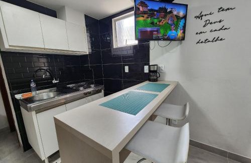 Castelo Branco Apartment | Loft na av. Meia Praia, Itapema