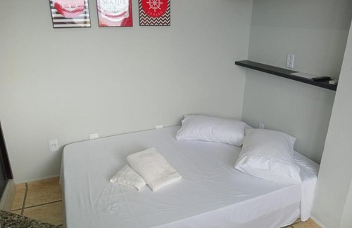 Enseada Apartment | Loft na Prainha com vista do mar 70 metros da praia