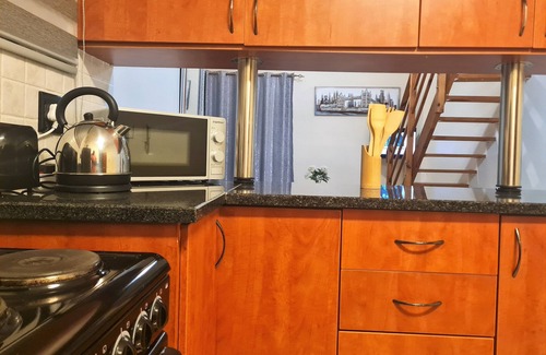 Pretoria Apartment | Loft on Lunnon Hilcrest/Hatfield