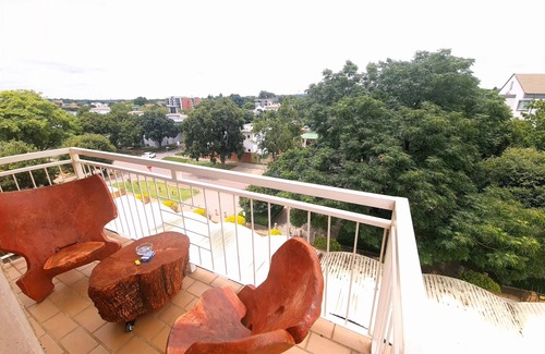 Pretoria Apartment | Loft on Lunnon Hilcrest/Hatfield