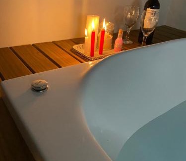 Mariscal House | Loft Para Casais com Jacuzzi - Aloha Lofts Mariscal - Pipeline