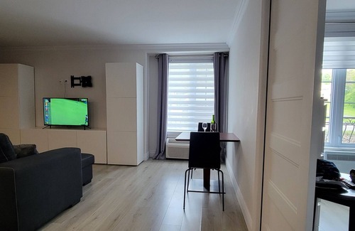 Sainte-Adele Apartment | Loft & Spa au Pied de la Réputée Station de ski Chanteclerc