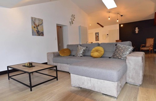 Saint-Savinien Apartment | Loft trend