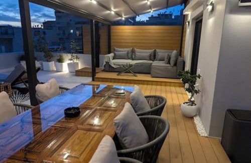 Vyronas Apartment | Loft with Panoramic View near the center of Athens