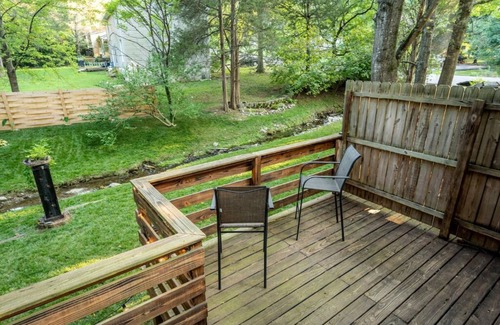 Mount Juliet Apartment | Lofted Suite With King Bed 30 Min To Nashville!