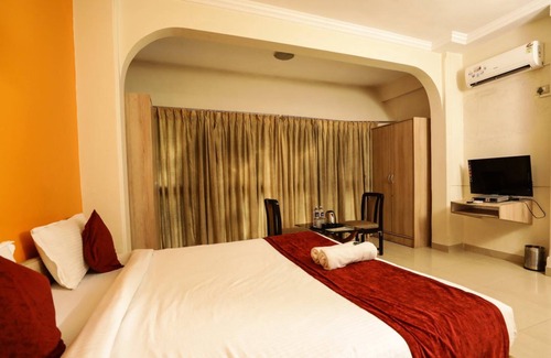 Koregaon Park House | Lofty Seasons Service Apartments