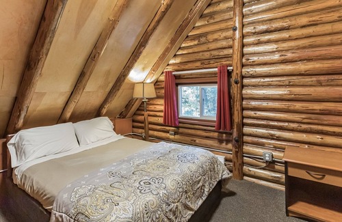 Ashford Cabin | Log Cabin At Rainier Lodge - 0.4 M From Entrance 3 Bedroom Cabin
