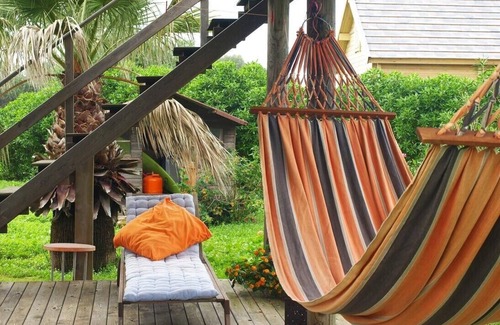 El Palmar Cabin | Log cabin next to the most beautiful beach.