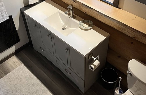 Golden Ski Chalet | Log Cabin in Golden