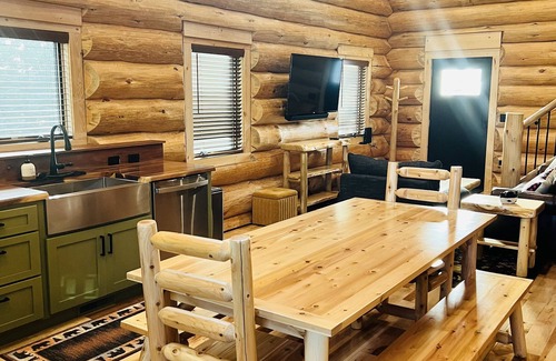 Levering Cabin | Log Cabin located in Northern Michigan just minutes from Lake Michigan.