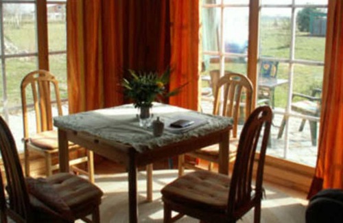 Horst House | Log cabin - Log Cabin Holidays in green