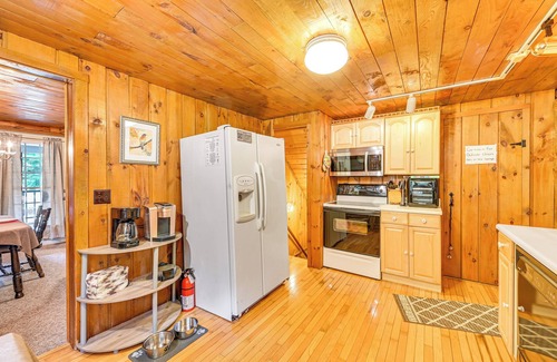 Forestport Cabin | Log Cabin w/Game Room & Fire Pit in Forestport!