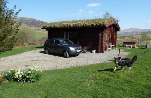 Spittal of Glenshee Cabin | Log Cabin with Hot Tub for 2 | In the Cairngorm National Park | Accepts Dogs