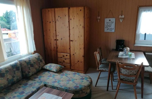 Krov Apartment | Log cabin with fenced garden - Kröver Berg