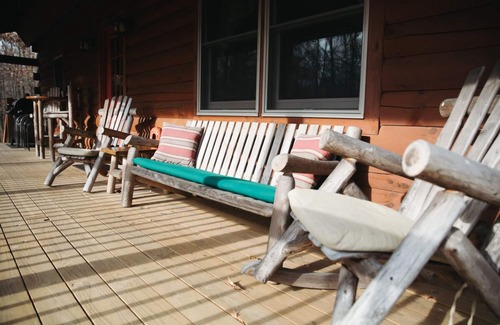 Jim Thorpe House | Log Home in a Peaceful Wood in Jim Thorpe