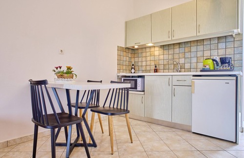 Peroulades Apartment | Logas Beach Studio 3 Corfu