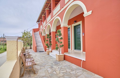 Peroulades Apartment | Logas Beach Studio 3 Corfu