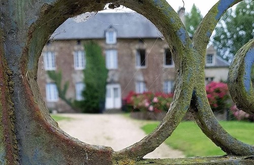 Sainte-Honorine-de-Ducy Apartment | Loge prestige douche errasse lodge sword