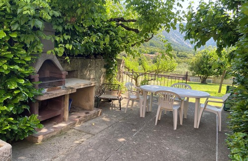 Beaumont-du-Ventoux Apartment | Logement Calme au Pied du Ventoux