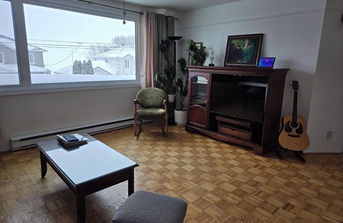 Roberval Apartment | Logement climatisé à deux pas Lac-St-Jean.