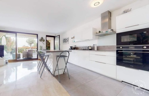 Fabron Apartment | Logement EN Copropriete Piscine Nice Cote D'azur