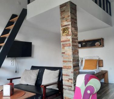 Geveze Hotel | Logement Indépendant