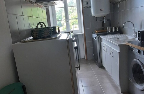 Le Teil Condo | Logement Spacieux et Trés Lumineux, Pour 3 à 5 Personnes, Avec Parking