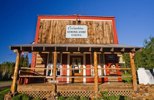 Clark Cabin | Loggers Cabin - A Cozy Full Log Cabin