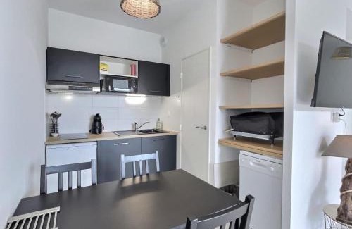 Serignan Apartment | Loggia Verde -charming studio 450m from sea in a s