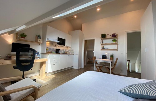 Ostend City Centre Apartment | LOGIES-M Comfort Studios Inc Bikes B&B