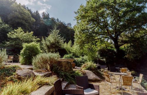 Inguiniel Hotel | Logis Auberge de Pont Calleck