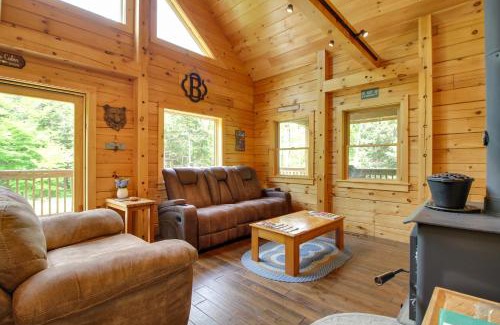 Londonderry House | Londonderry Chalet with Deck, Fire Pit and Views!