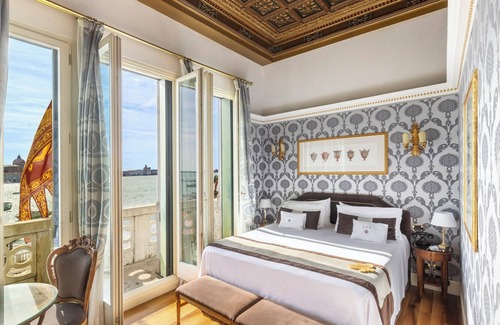 Castello Hotel | Londra Palace Venezia