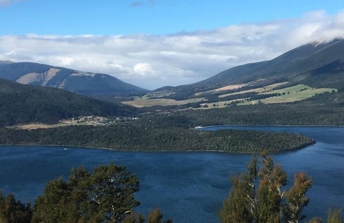 St. Arnaud House | Long Lookout, St Arnaud