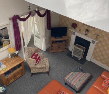 Pembroke Apartment | Long Meadow Bakery