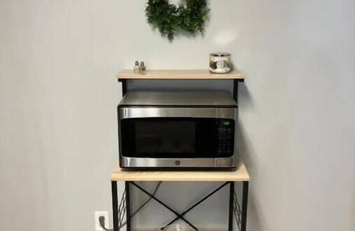 Powell House | Long Term N. Knoxville/Powell Quiet Corp Rental