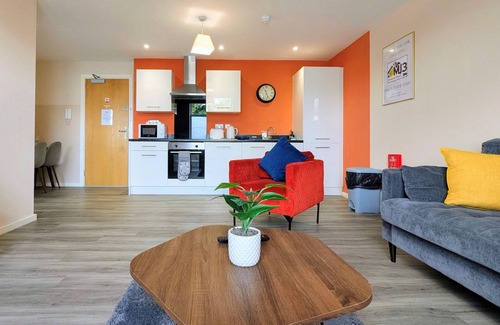 Salford Apartment | LongStayDiscount|FreePrivateParking|SmartTV&WiFi