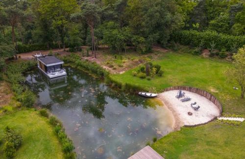 Merselo Resort | Loo Mare - Floating Tiny House All inclusive