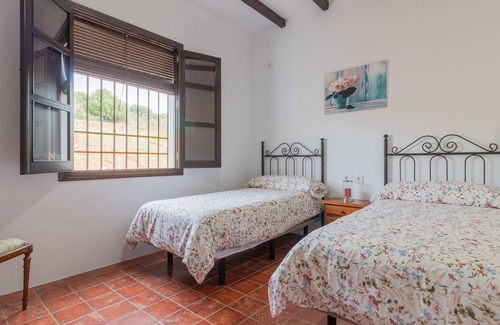 Penaflor House | Look forward to a great panoramic view of the countryside in this comfortable vacation home with poo
