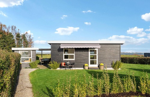 Boeslum House | Look forward to a wonderful holiday in this holiday home in a fantastic location by the sea!