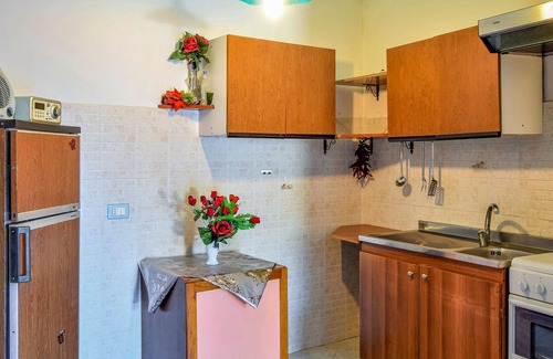 Copanello Apartment | Look forward to a wonderful vacation in this beautiful apartment with sea view.