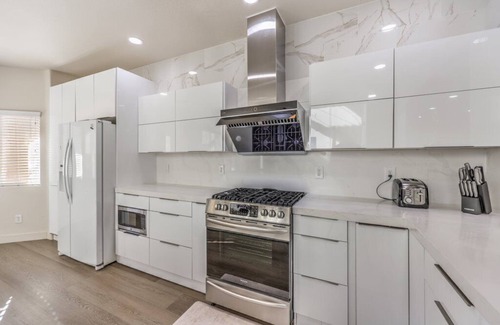 Centennial Hills House | Look no Further Magnificent home
