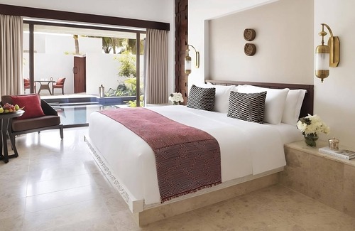 Salalah Hotel | Look No More! THREE Spacious 1BR Villas with Plunge Pool! Beachfront, Pool, Spa!