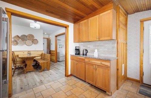 Hamburg Township House | Loon Lake Camp, Family Lake House - Under 30 min. from Brighton and Ann Arbor.