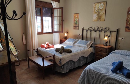 Setenil de las Bodegas House | LOS ABUELOS