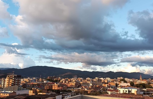 Sogamoso Apartment | Los Angeles studio apartment