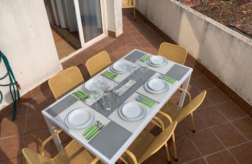 Madrigal de la Vera Apartment | Los Seis Caños